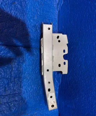 Volvo EX30 Radiator support slam panel 80008486