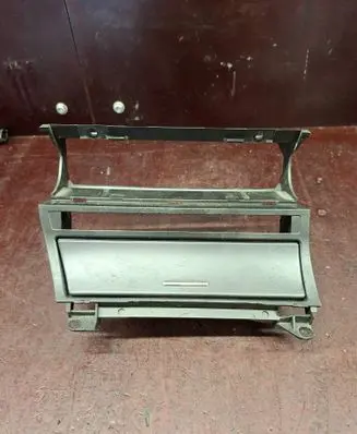 BMW 3 E46 Car ashtray 310220000 310260000 268887