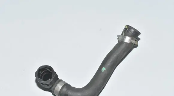 BMW X5 E70 Engine coolant pipe/hose 7576279 7589632 17127576279