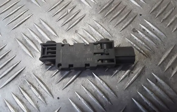 Audi A4 S4 B7 8E 8H Airbag deployment crash/impact sensor 8E0959651A