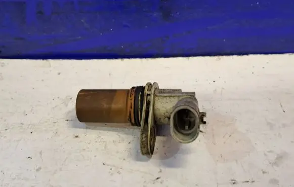 Saab 9-5 Camshaft position sensor 46798345