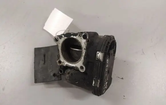 Renault Scenic I Throttle valve 8200330810E 8200330812