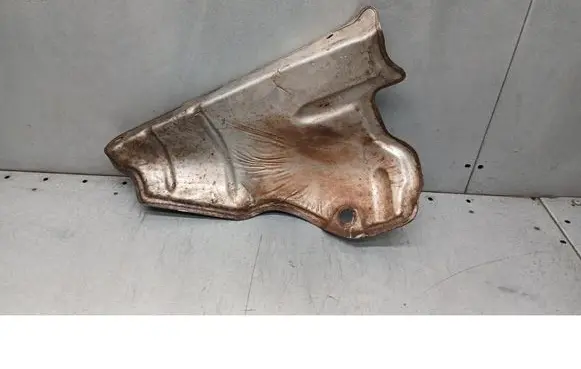 Volvo S60 Heat shield in engine bay 