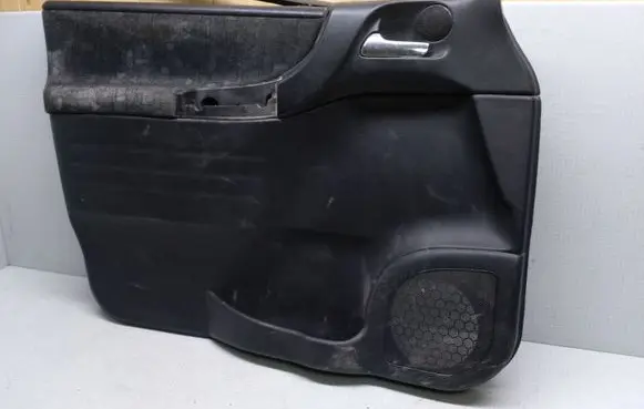 Opel Zafira A Front door card panel trim 90580201