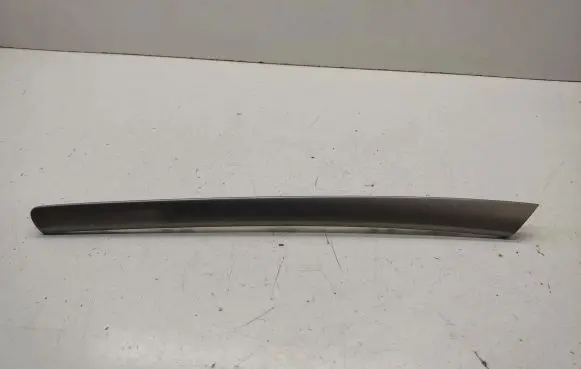 Audi A5 8T 8F Front door trim bar 8T0867409