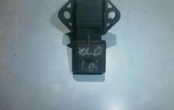 Volkswagen Polo III 6N 6N2 6NF Air pressure sensor 030906051a 0261230011