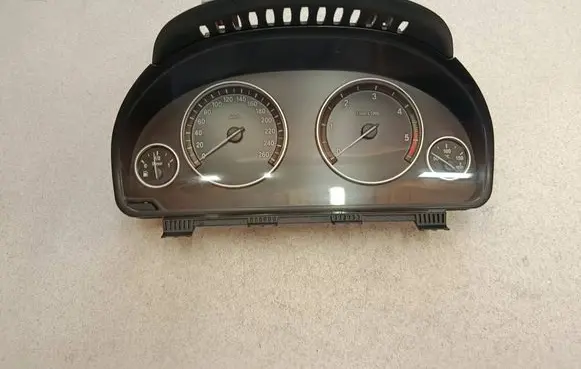 BMW 5 F10 F11 Speedometer (instrument cluster) 926517901 2207052 25811511