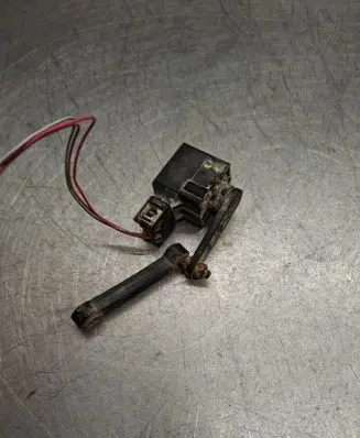 Mercedes-Benz E W211 Air suspension front height level sensor A0105427717 3707