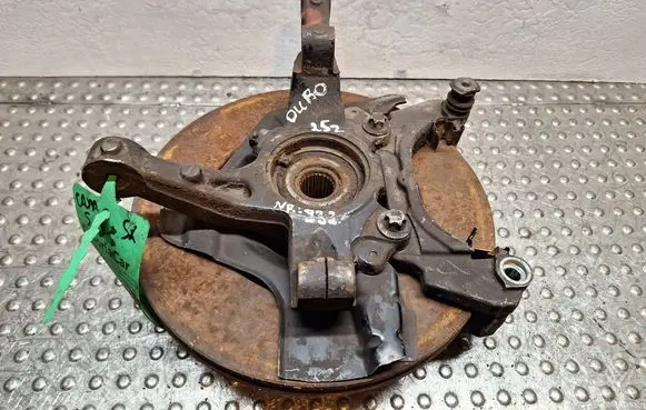 Front wheel hub spindle knuckle