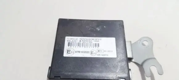 Toyota Corolla Verso AR10 Immobilizer control unit/module 626442000 626442-000