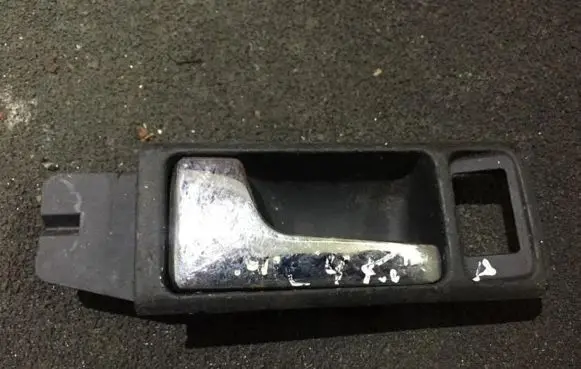 Audi A6 S6 C4 4A Rear door interior handle 4a0837019a