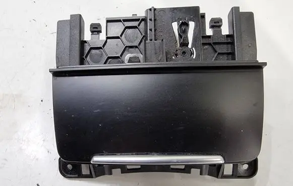 Car ashtray