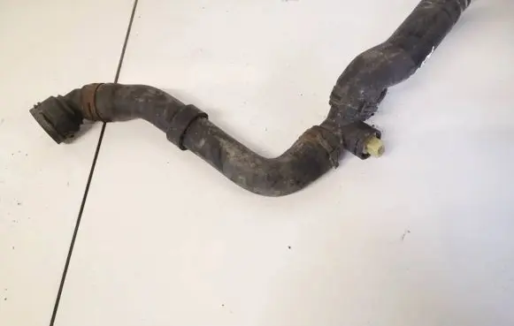 Skoda Octavia Mk1 (1U) Engine coolant pipe/hose