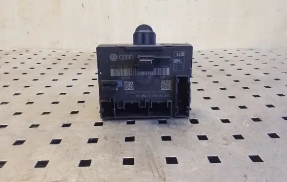 Audi A4 S4 B8 8K Door control unit/module 8T0959792G