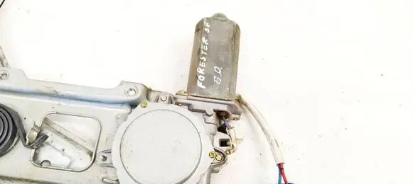 Subaru Forester SF Rear door window regulator motor