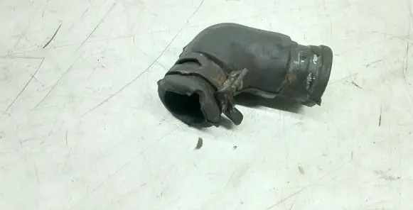 Ford Mondeo Mk III Engine coolant pipe/hose