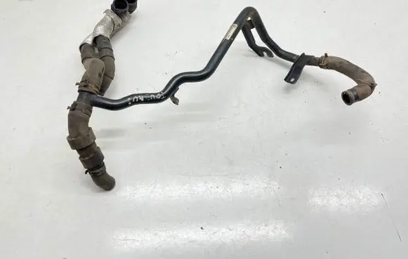 Volkswagen Touran III Engine coolant pipe/hose 04L121065CR 071117
