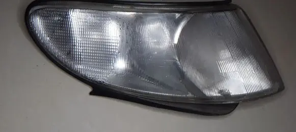 Saab 9-3 Ver1 Front indicator light 88205903