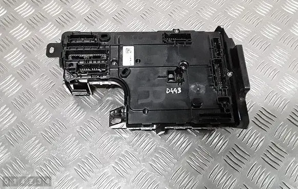 Tesla Model Y Engine control unit/module 165765000c 149784800e