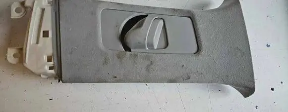 (B) pillar trim (top)