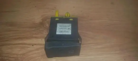 Fog light switch