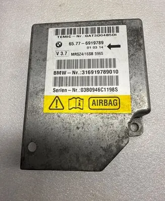 BMW 5 E39 Airbag control unit/module 6919789 316919789010 03B0946C1198S
