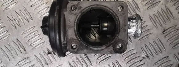 BMW 5 E60 E61 EGR valve 7004500