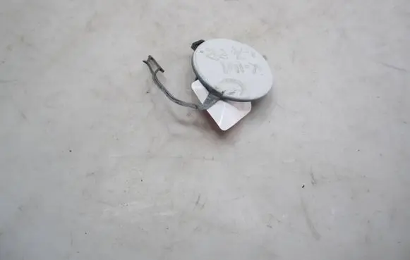 Volkswagen Golf VII Front tow hook cap/cover 5G0807241 5D301612