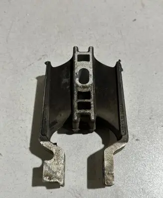 Volvo XC90 Engine mount bracket 31330594