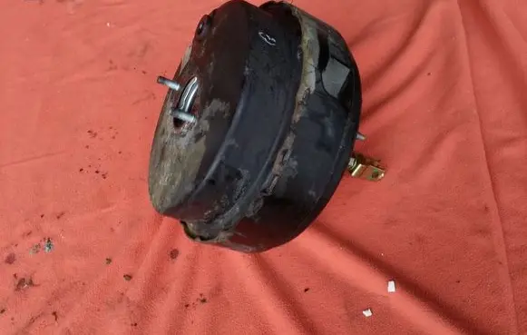Toyota Avensis T250 Brake booster 4720005170
