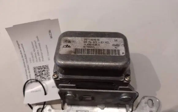 Volvo V50 ESP acceleration yaw rate sensor 3M5T14B296AB 10098501044