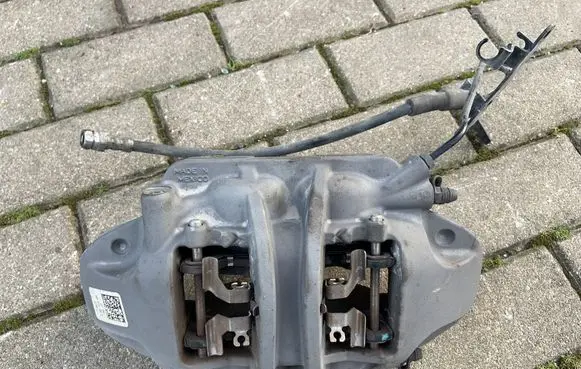 Audi Q5 SQ5 Front brake caliper 80A615106Q