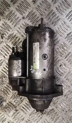 Audi A4 S4 B5 8D Starter motor 068911024f