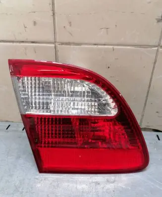 Mercedes-Benz E W211 Tailgate rear/tail lights A2118201464