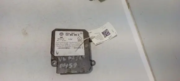 Volkswagen PASSAT B5.5 Airbag control unit/module 1C0909605B 5WK43124