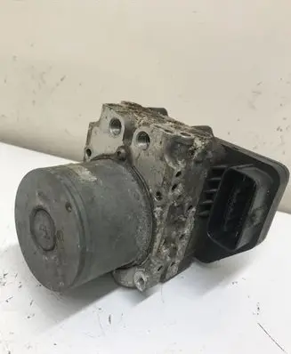 Mazda 6 ABS Pump