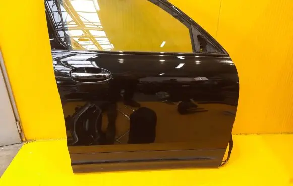 Mercedes-Benz GLB x247 Front door