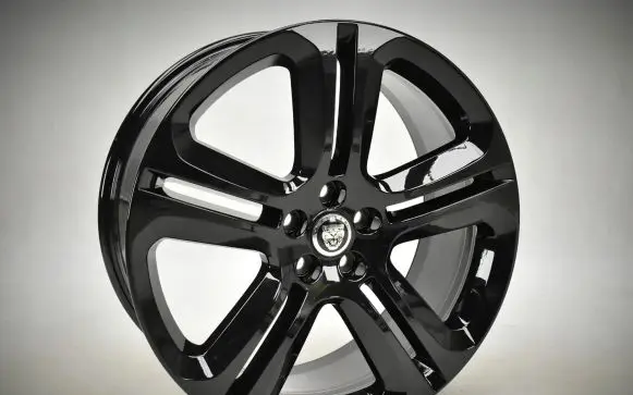 Jaguar F-Pace R20 alloy rim HJK83-1007-GA