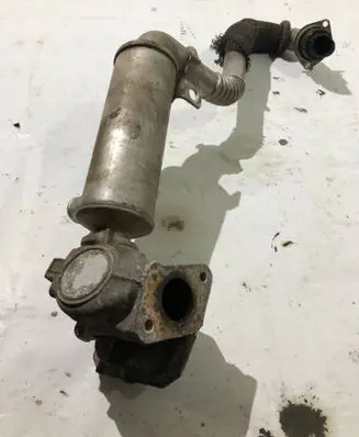 Ford Focus EGR valve cooler 3M5Q9F484BC 10920071 VP1U3H9P445BB