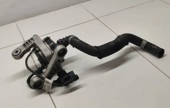 Hyundai Santa Fe Electric auxiliary coolant/water pump 2321208189 3619 210216