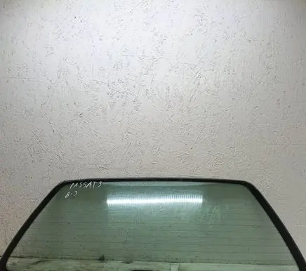 Volkswagen PASSAT B3 Rear windscreen/windshield window 43R001057 DOT27M23100AS2