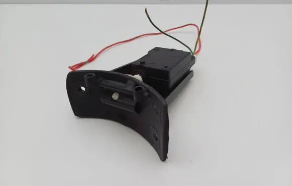 Lancia Thesis Fuel tank cap lock 