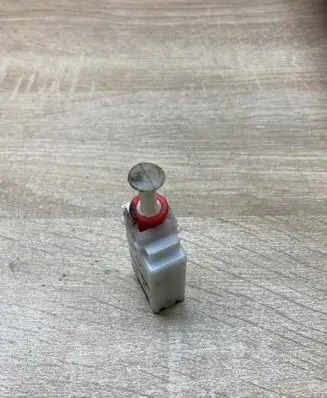 BMW 5 E39 Brake pedal sensor switch 8360853