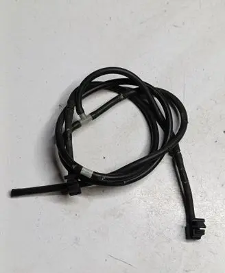 Windshield washer spray nozzle