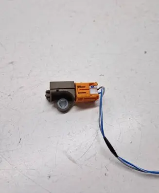 Mazda 6 Airbag deployment crash/impact sensor KD4557KC0 25009037069 K0273062514
