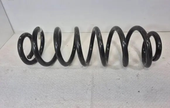 Volkswagen PASSAT B8 Rear coil spring 3Q0511115