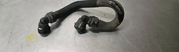 Opel Vivaro Coolant pipe/hose 9830802680