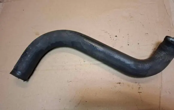 Mercedes-Benz W123 Engine coolant pipe/hose 1235010002
