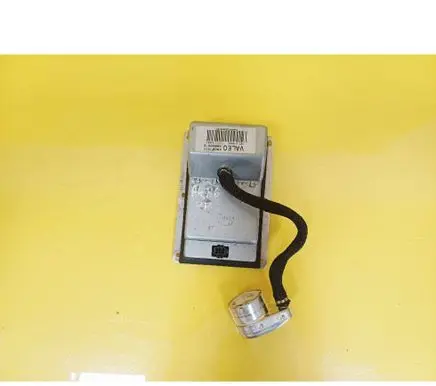 Audi A4 S4 B6 8E 8H Voltage converter/converter module 89001411 73930912