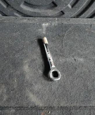 KIA Sportage Towing hook eye 